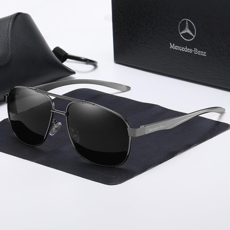 Noi ochelari de soare Mercedes-Benz Titanium